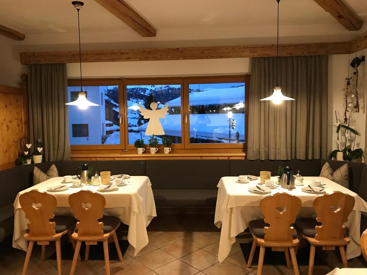 Aparthotel Garnì La Dorada Colfosco Esterno foto