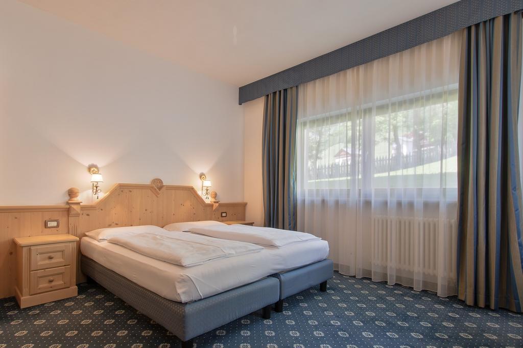 Aparthotel Garnì La Dorada Colfosco Esterno foto