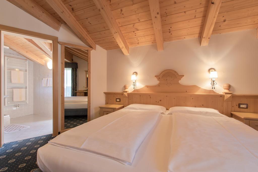 Aparthotel Garnì La Dorada Colfosco Esterno foto