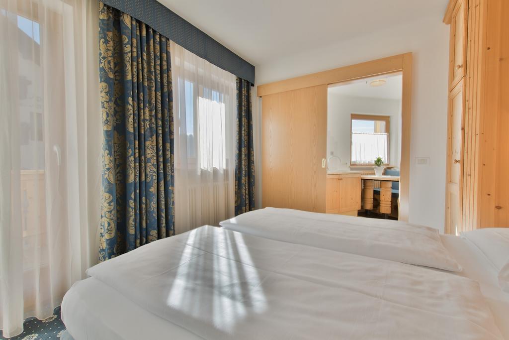 Aparthotel Garnì La Dorada Colfosco Esterno foto
